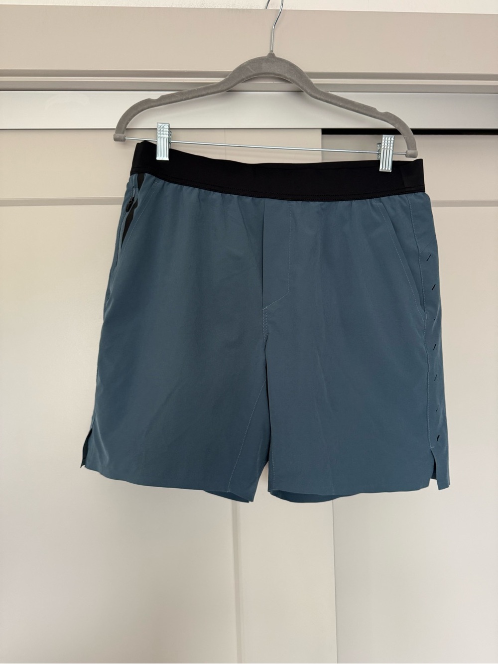 Ten Thousand Interval Men's Performance Shorts - Slate Blue with Black